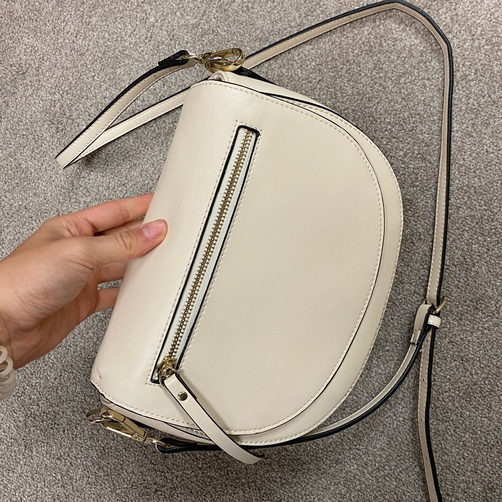 Kc Jagger cream crossbody purse